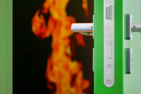 System Schröders: Brandschutztüren und Feuerschutztüren, die zuverlässig schützen
