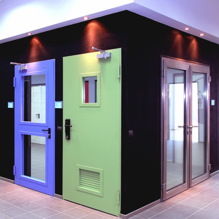 Sicherheitstüren aus dem System Schröders ModulSystem.