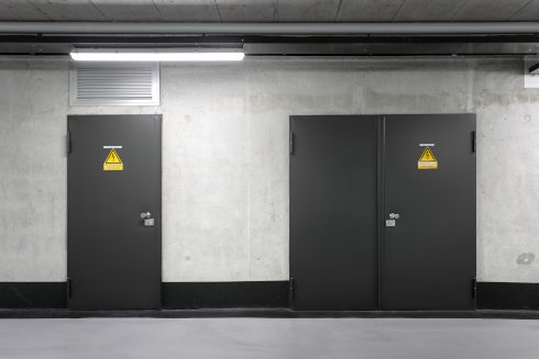 System Schröders Türen im Parkhaus am Ulmer Hauptbahnhof